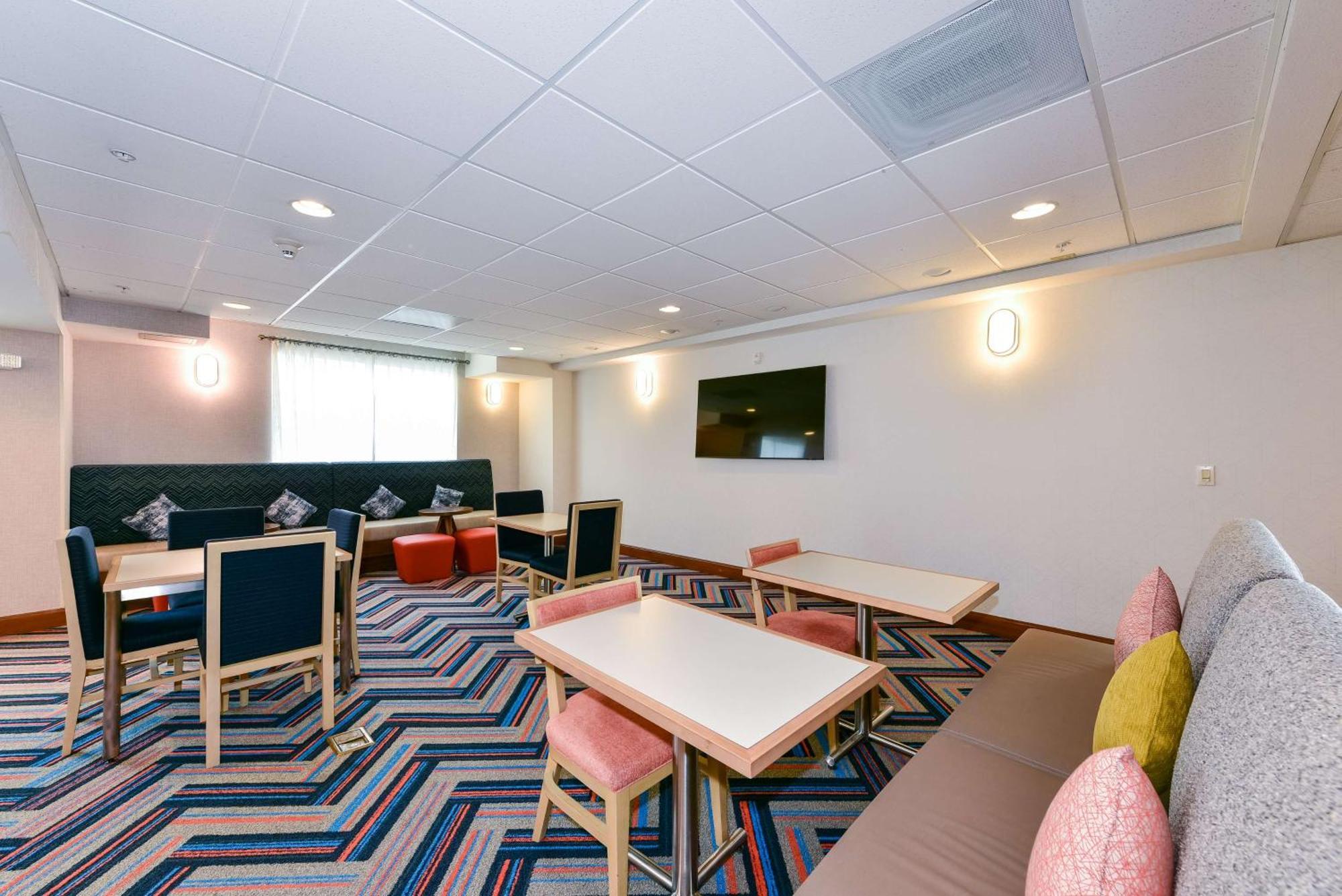 Hampton Inn & Suites פיטסבורג מראה חיצוני תמונה